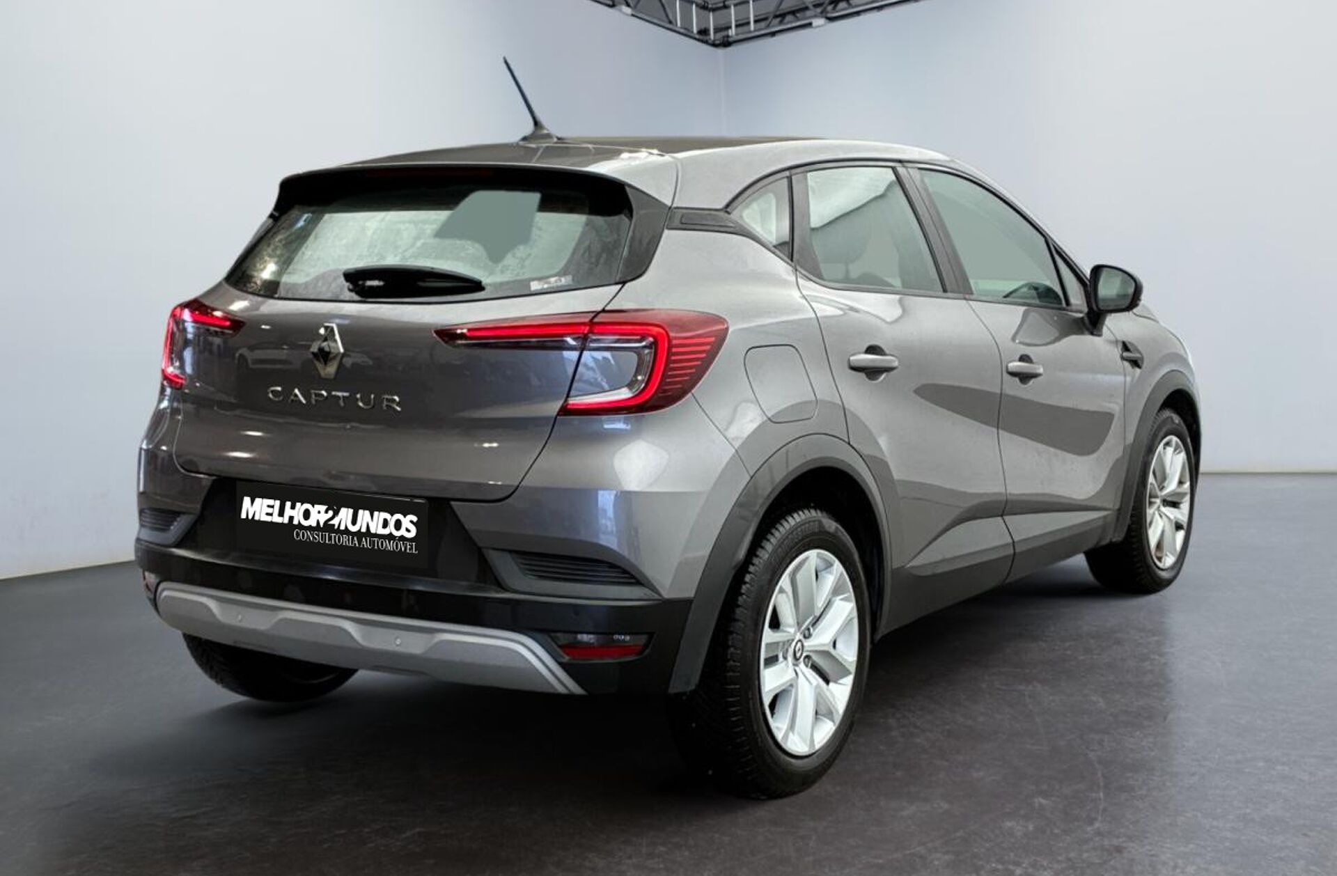 RENAULT Captur 1.3 TCe Intens EDC