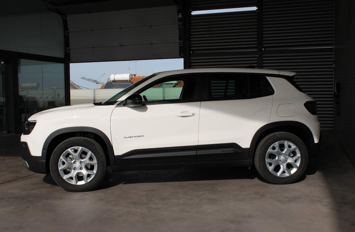 JEEP Avenger 1.2 GSE T3 Altitude