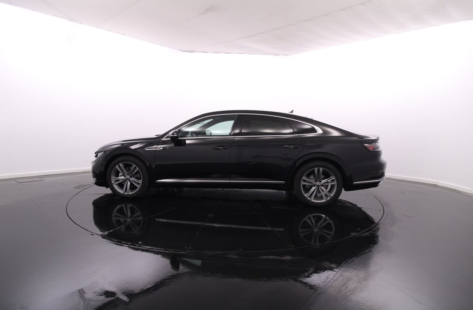 VOLKSWAGEN Arteon 2.0 TDI R-Line DSG