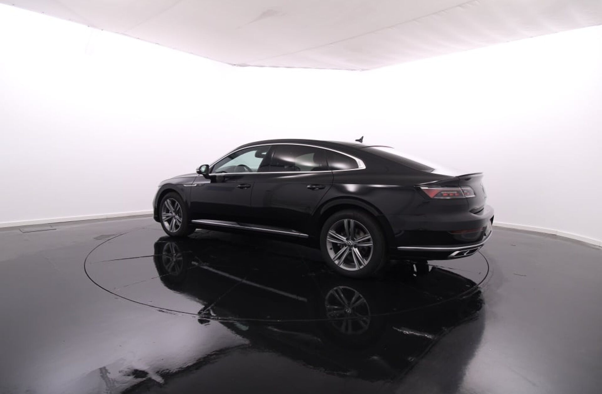 VOLKSWAGEN Arteon 2.0 TDI R-Line DSG