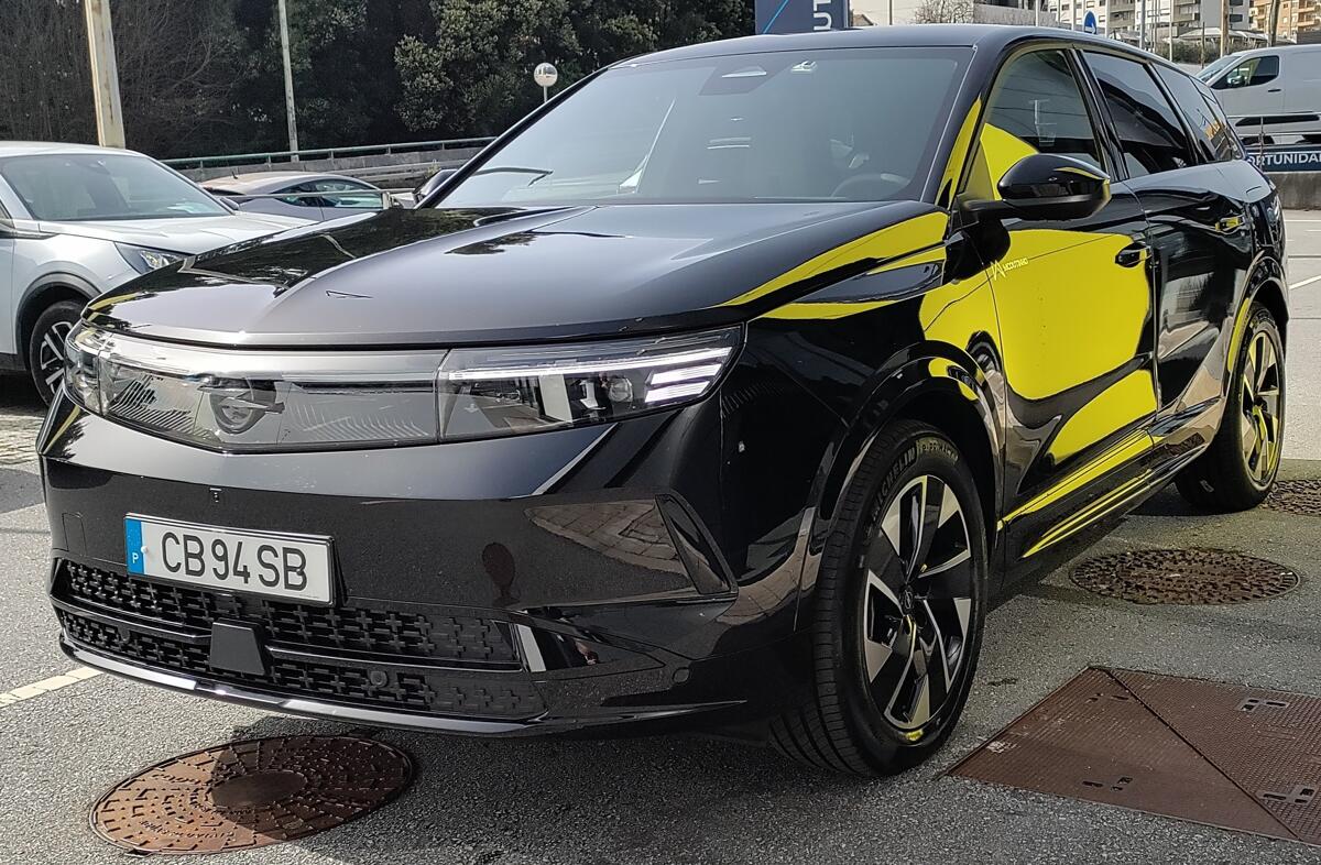 OPEL Grandland 73 kWh GS