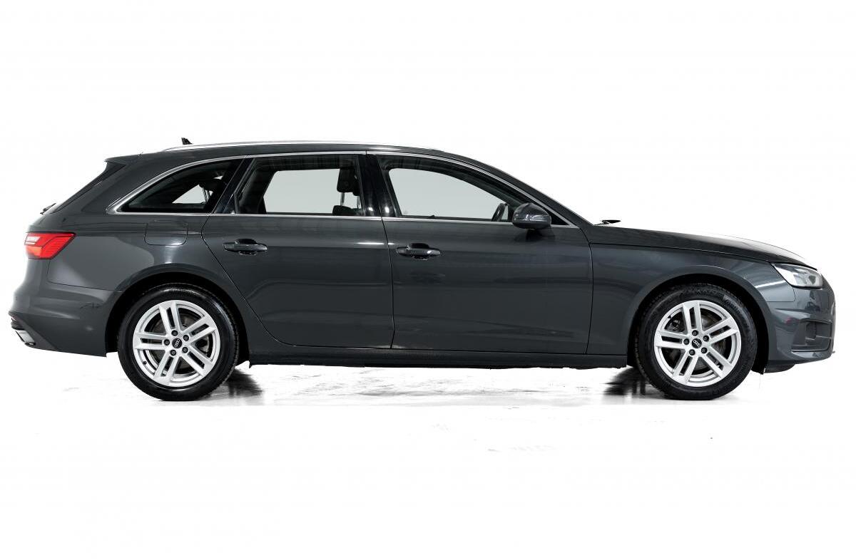 AUDI A4 30 TDI S tronic