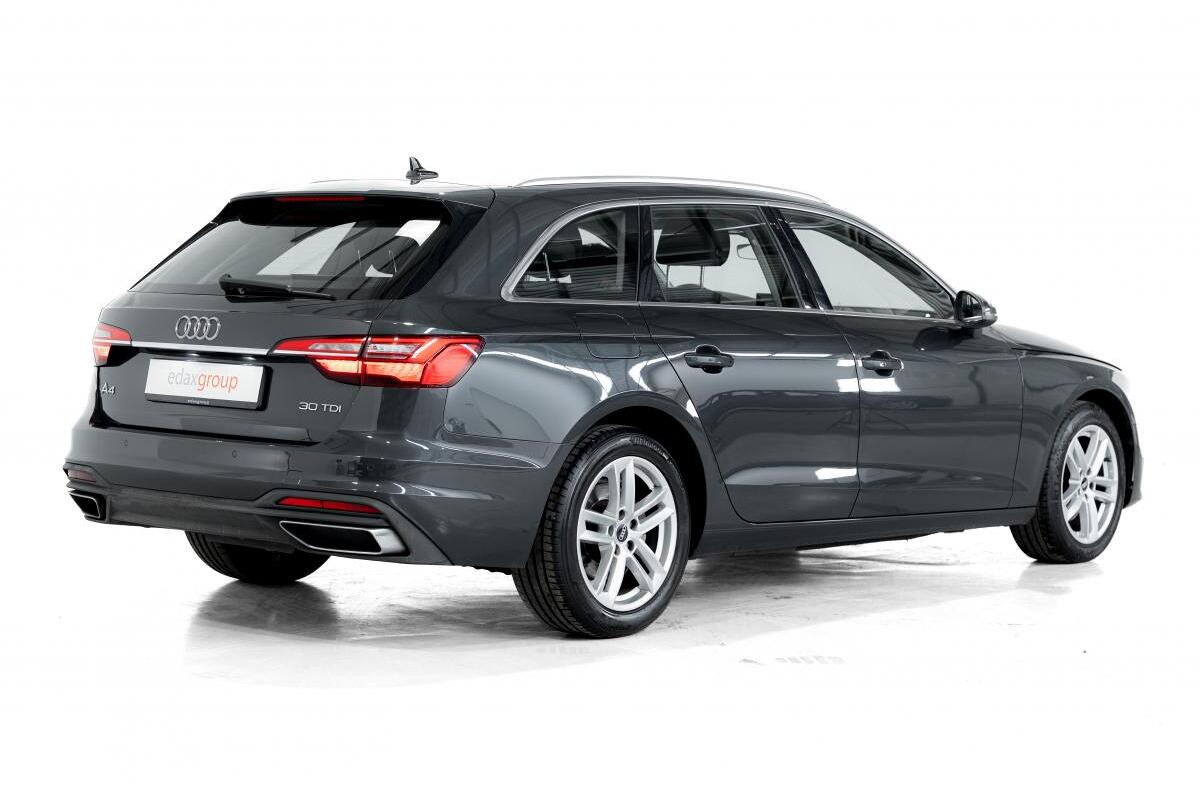 AUDI A4 30 TDI S tronic