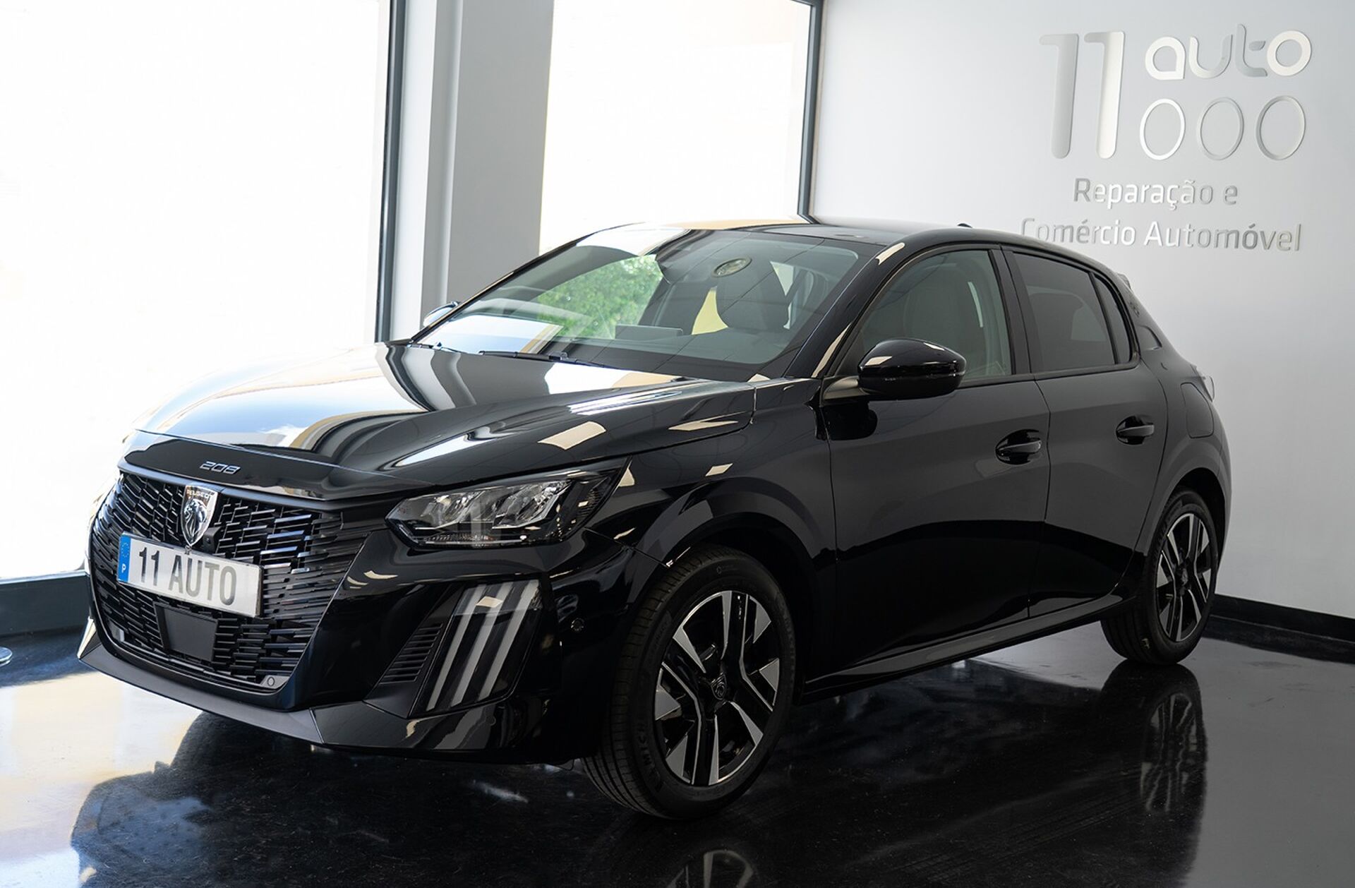 PEUGEOT 208 1.2 PureTech Allure