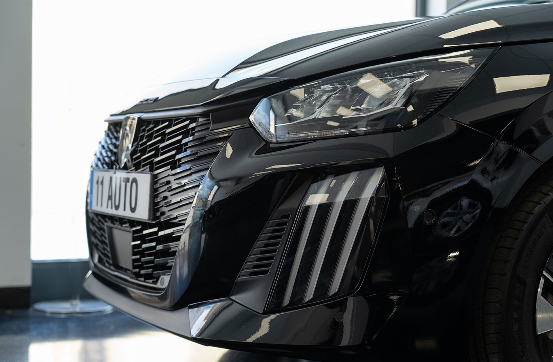 PEUGEOT 208 1.2 PureTech Allure