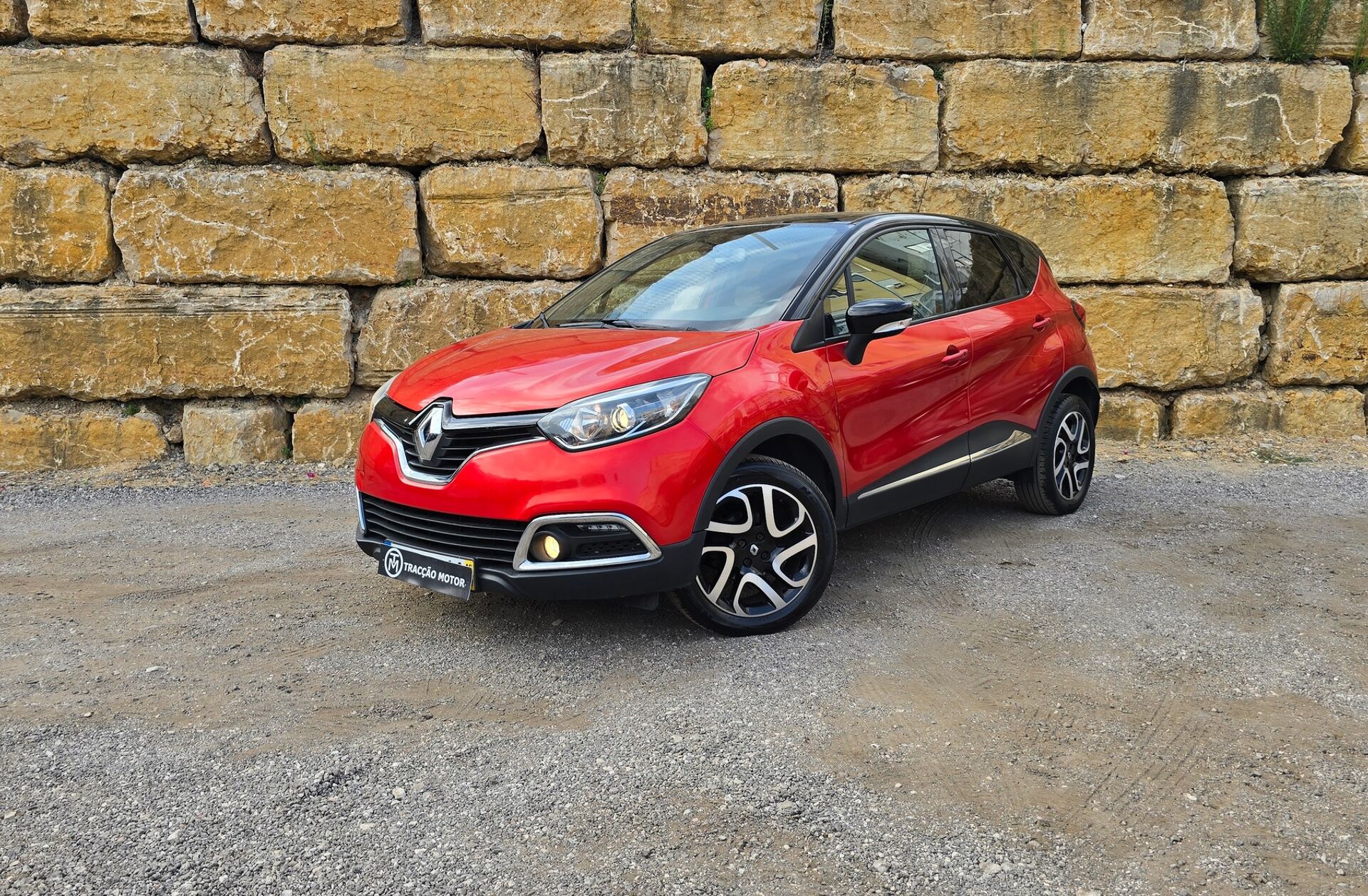 RENAULT Captur 0.9 TCE Exclusive