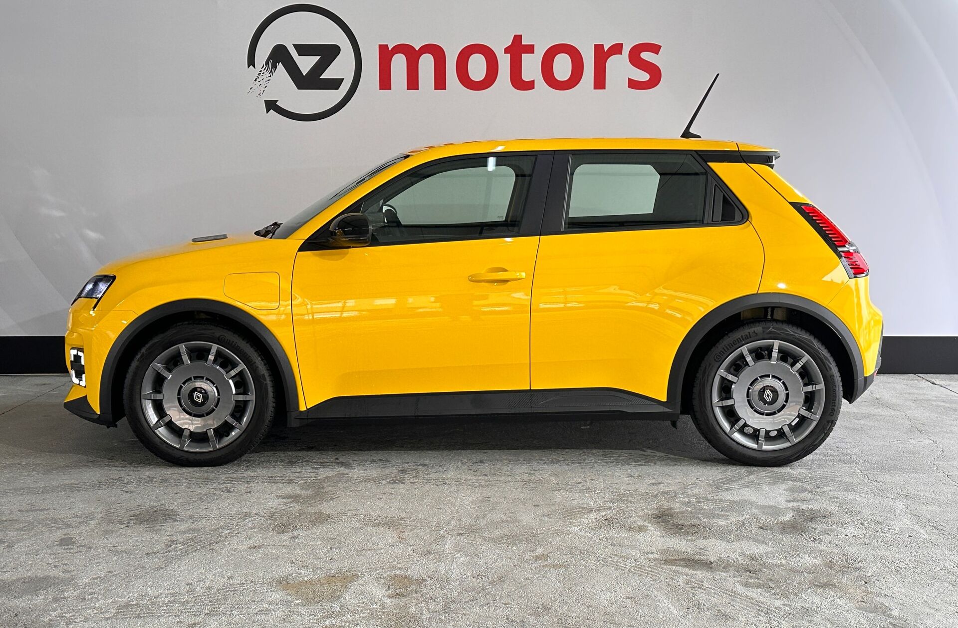 RENAULT Renault 5 E-Tech 40 kWh Evolution Autonomia Urbana