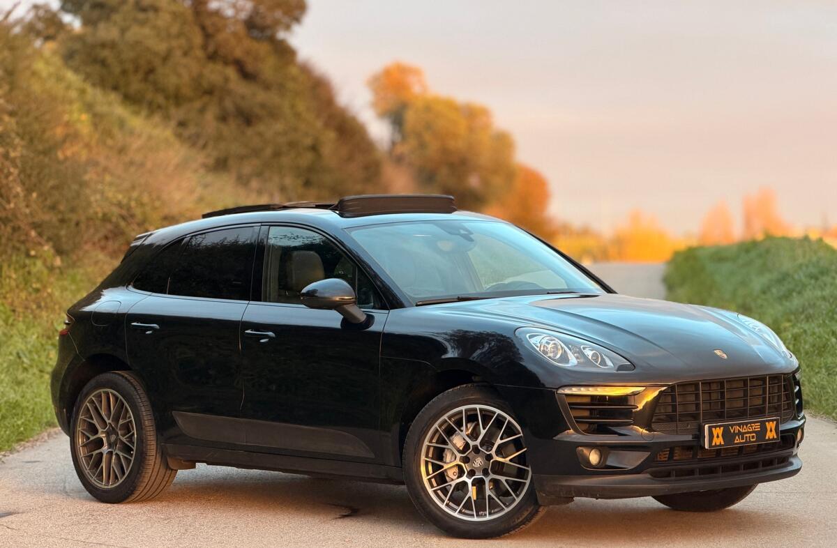 PORSCHE Macan S