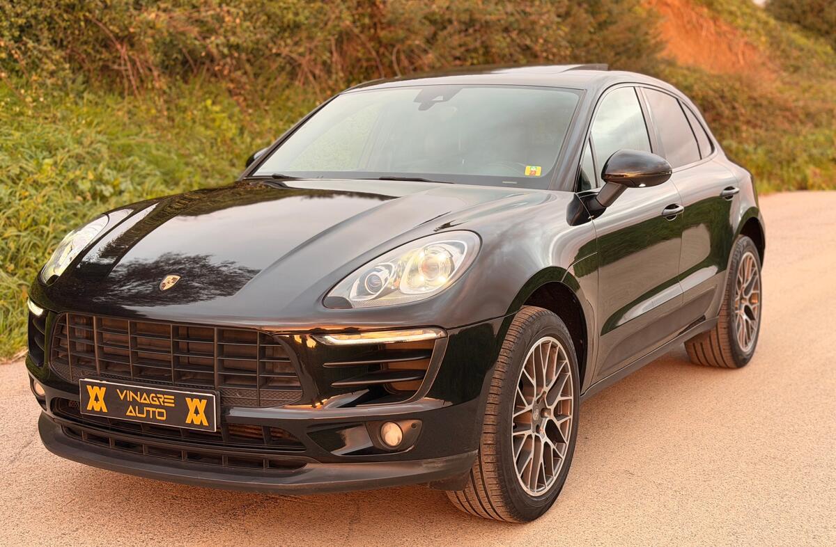 PORSCHE Macan S