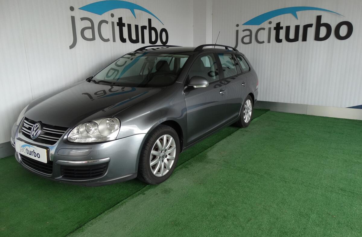 VOLKSWAGEN Golf V. 1.9 TDi BlueM. Confortline