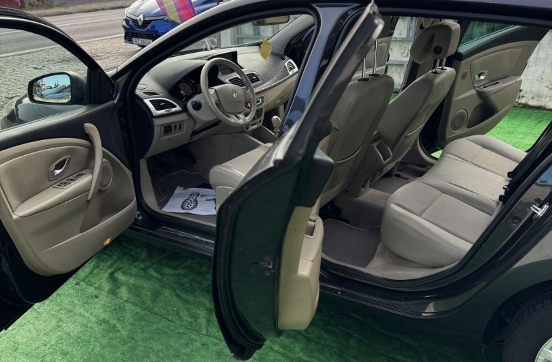 RENAULT Mégane 1.5 dCi Dynamique