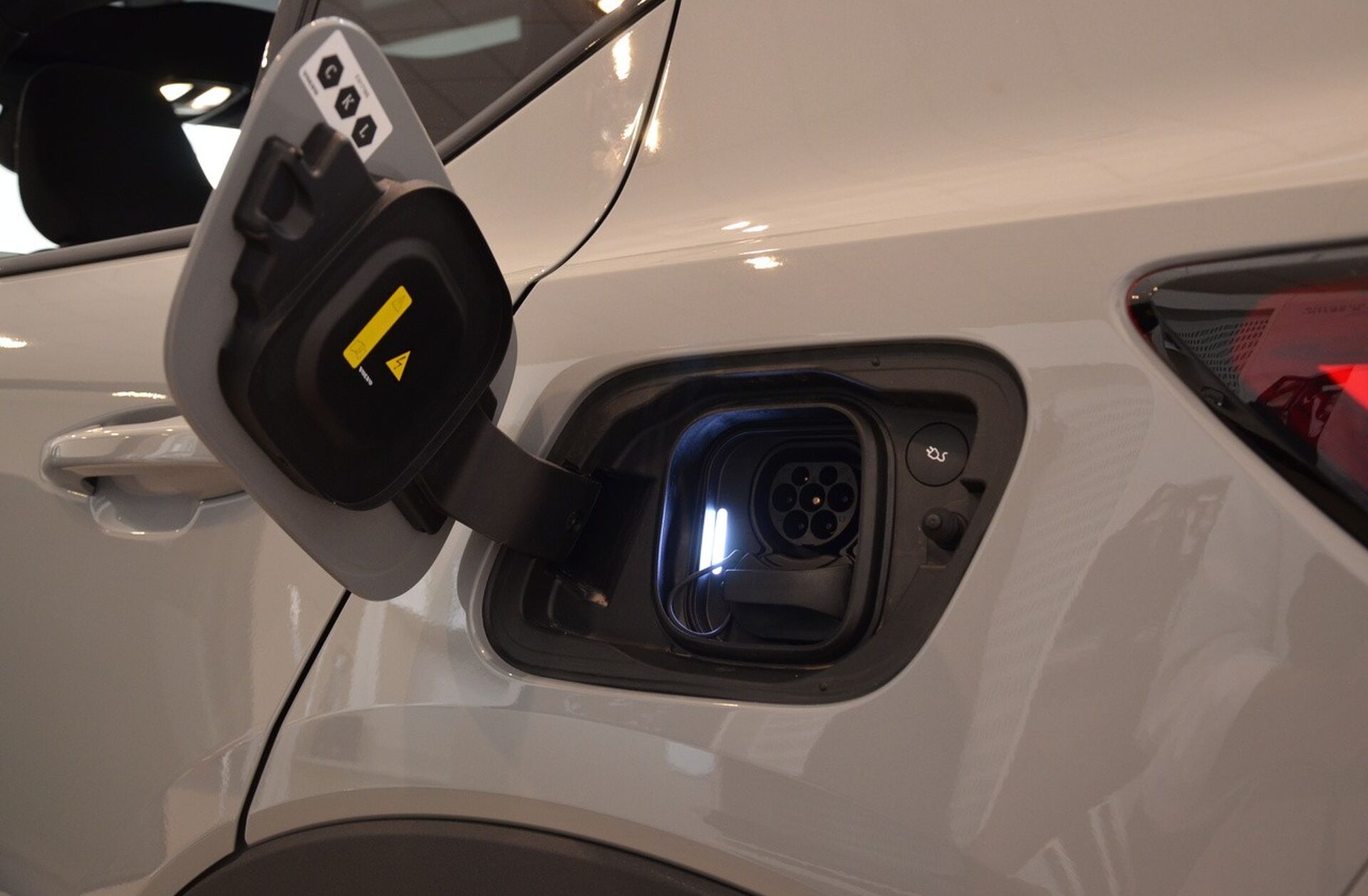 VOLVO EC40 Single Motor Extended Range Core