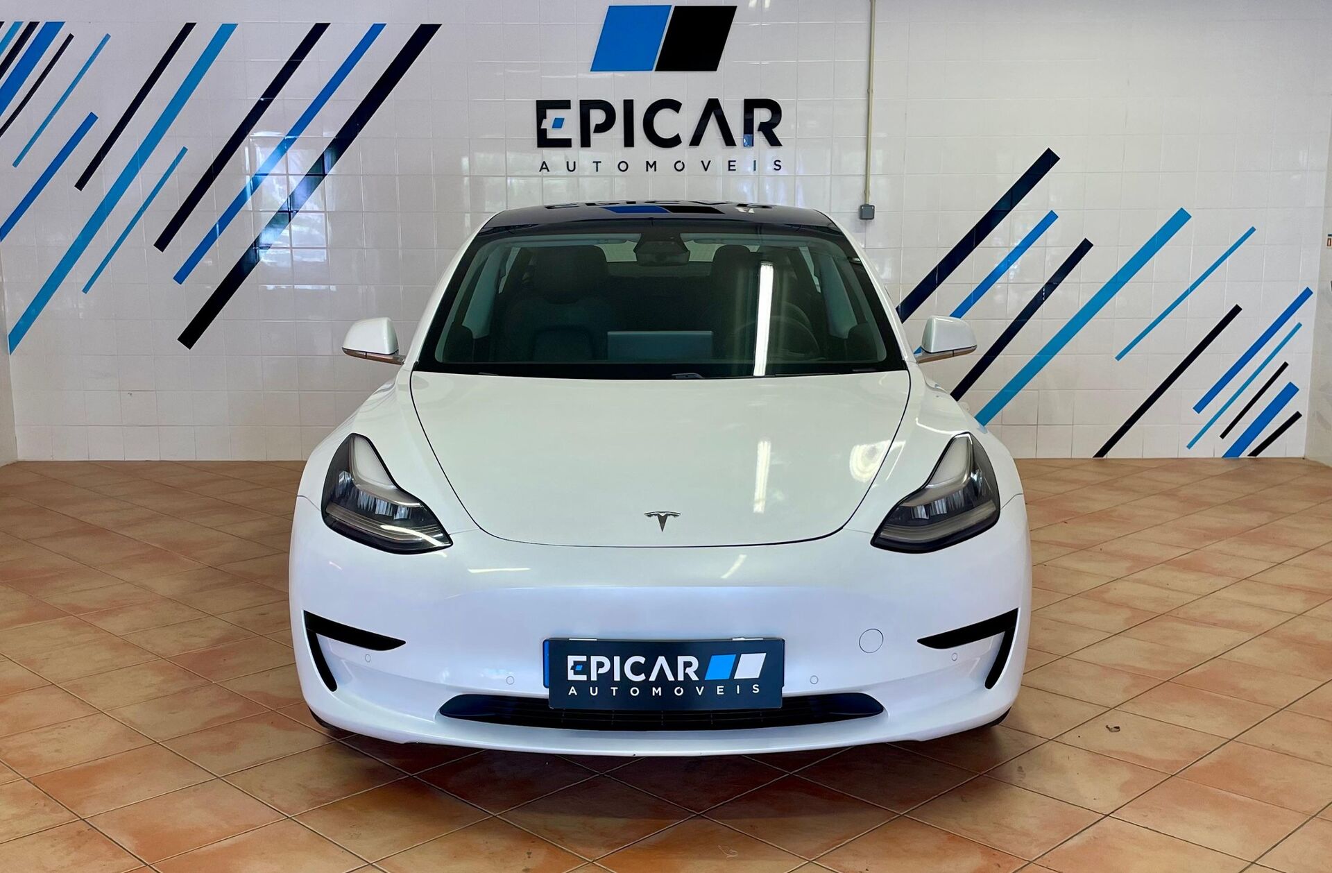 TESLA Model 3 Standard RWD Plus