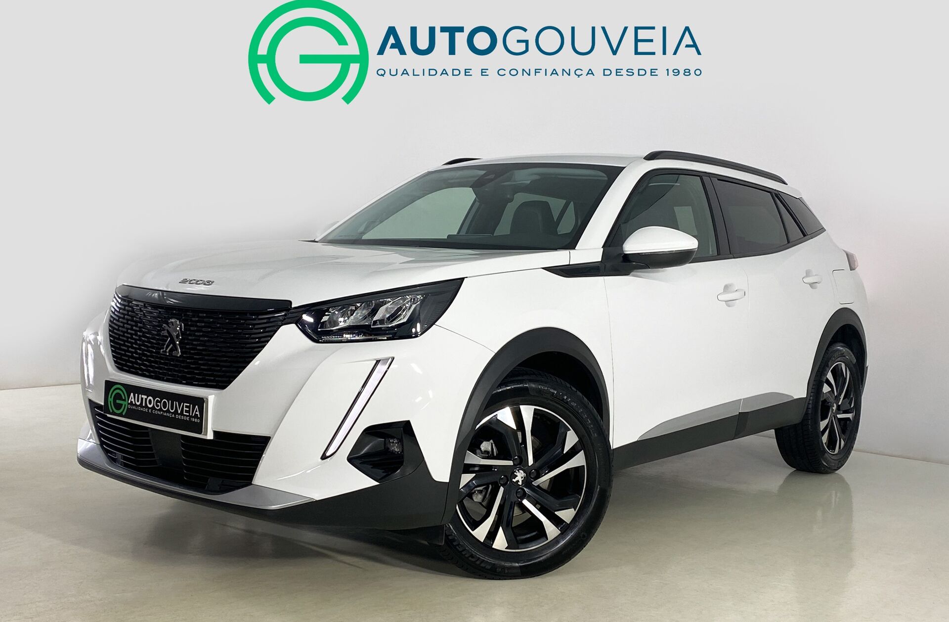 PEUGEOT 2008 1.2 PureTech Allure Pack EAT8