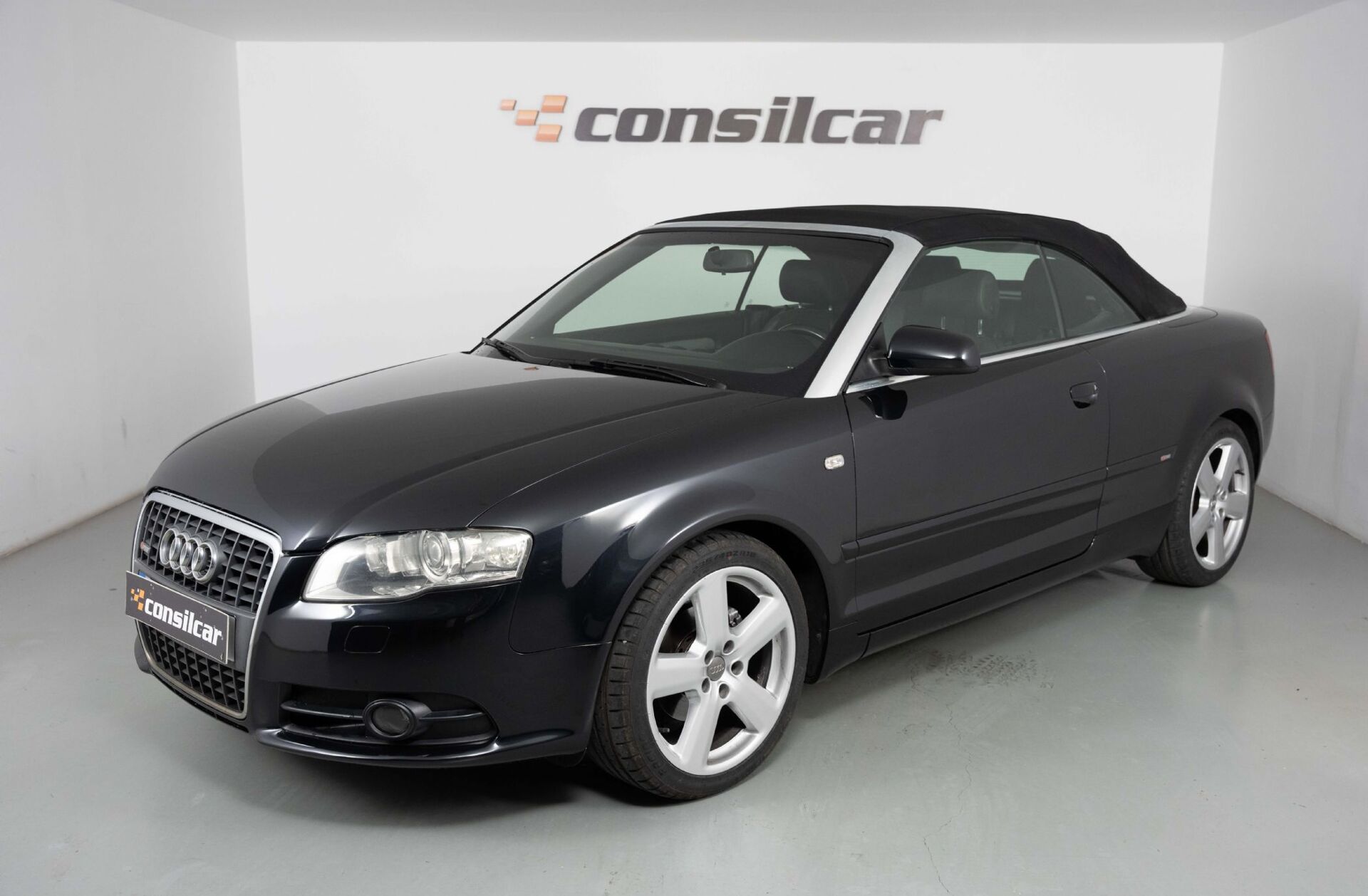 AUDI A4 Cabrio. 2.0 TFSi S-line