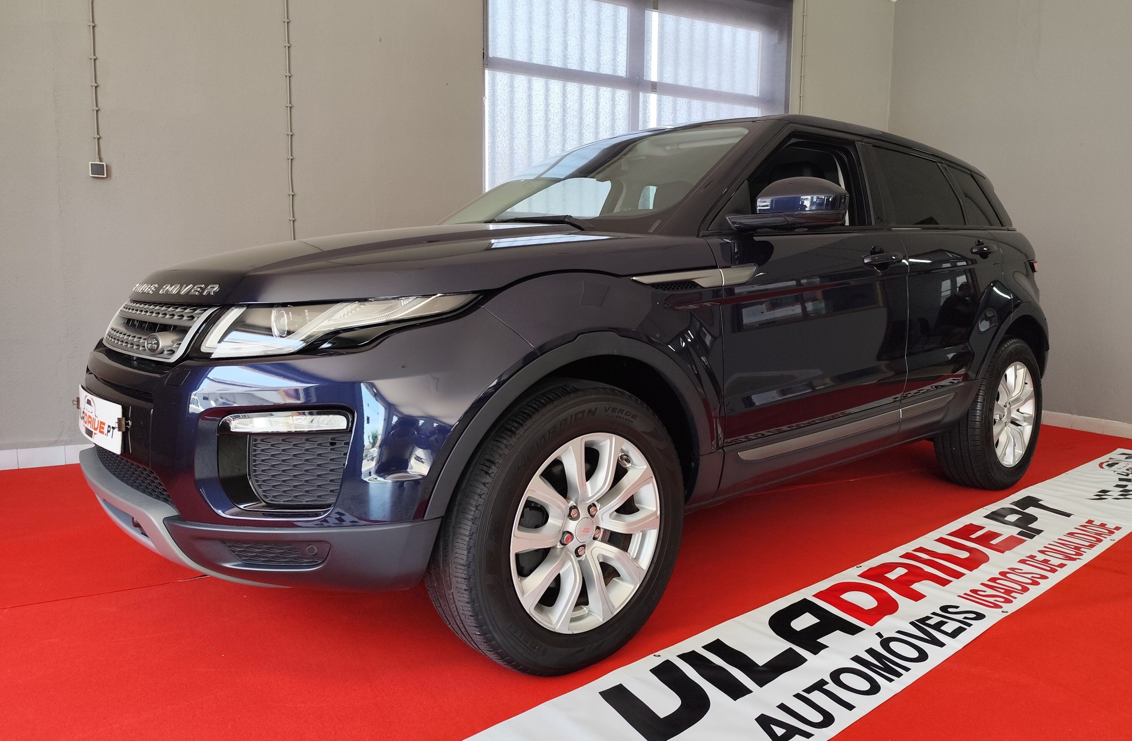 LAND ROVER Range Rover 2.0 TD4 SE Dynamic Auto