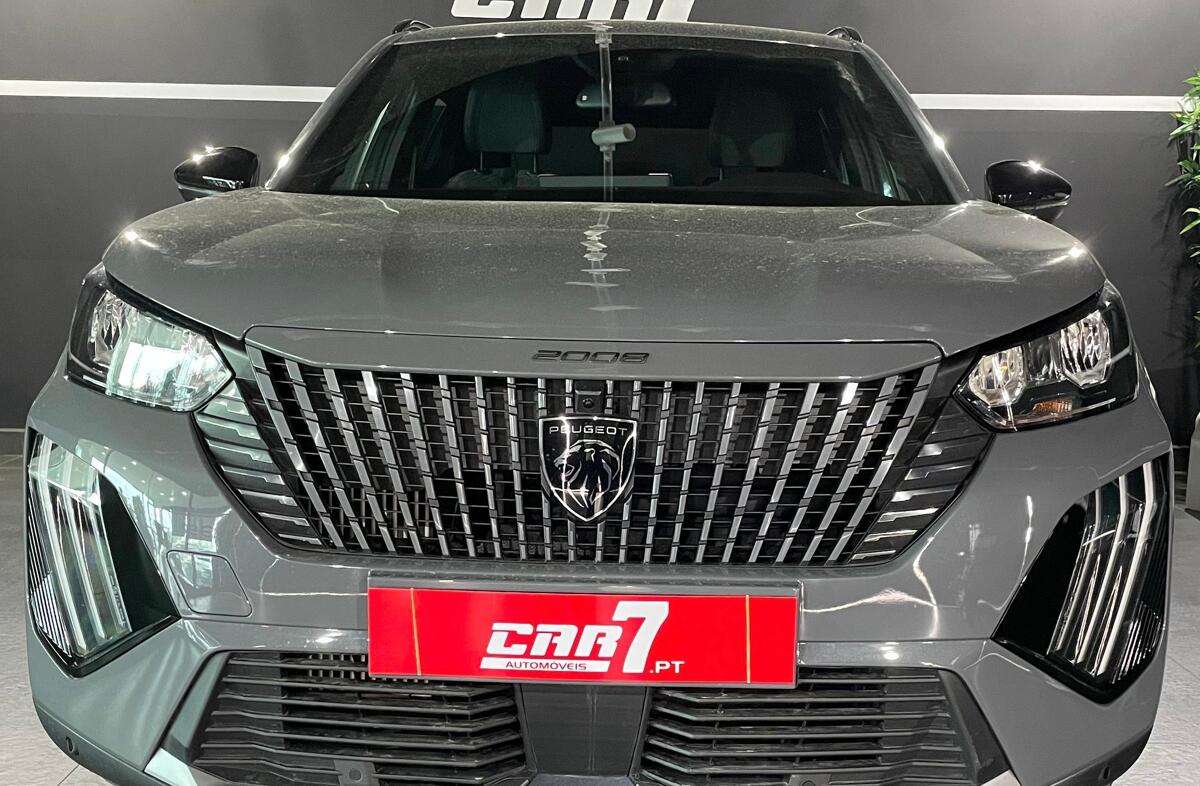 PEUGEOT 2008 1.2 Hybrid Allure e-DCS6