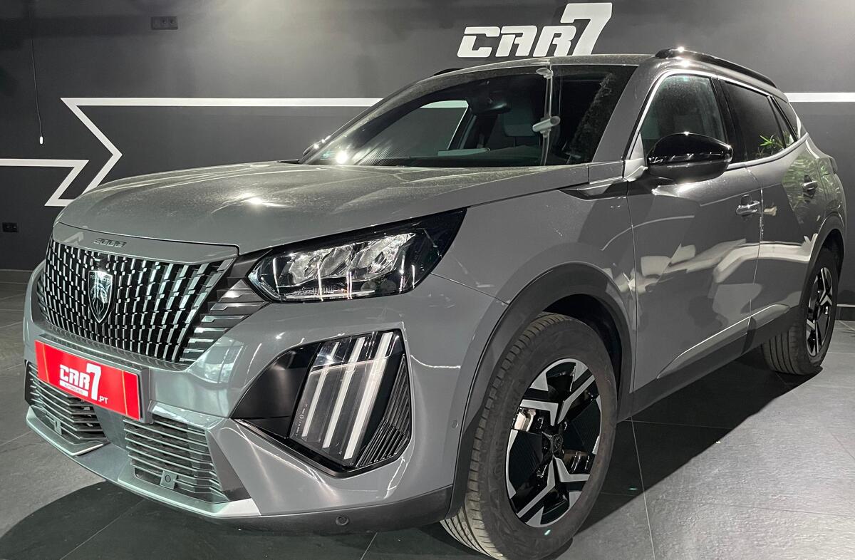 PEUGEOT 2008 1.2 Hybrid Allure e-DCS6