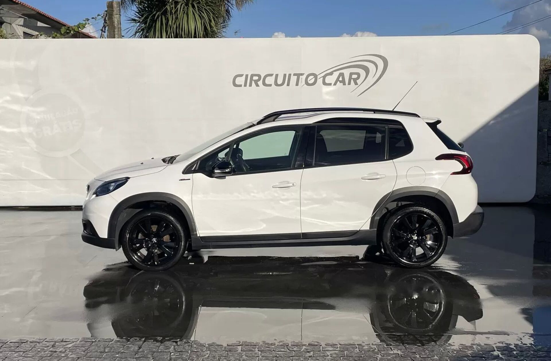 PEUGEOT 2008 1.2 PureTech GT Line