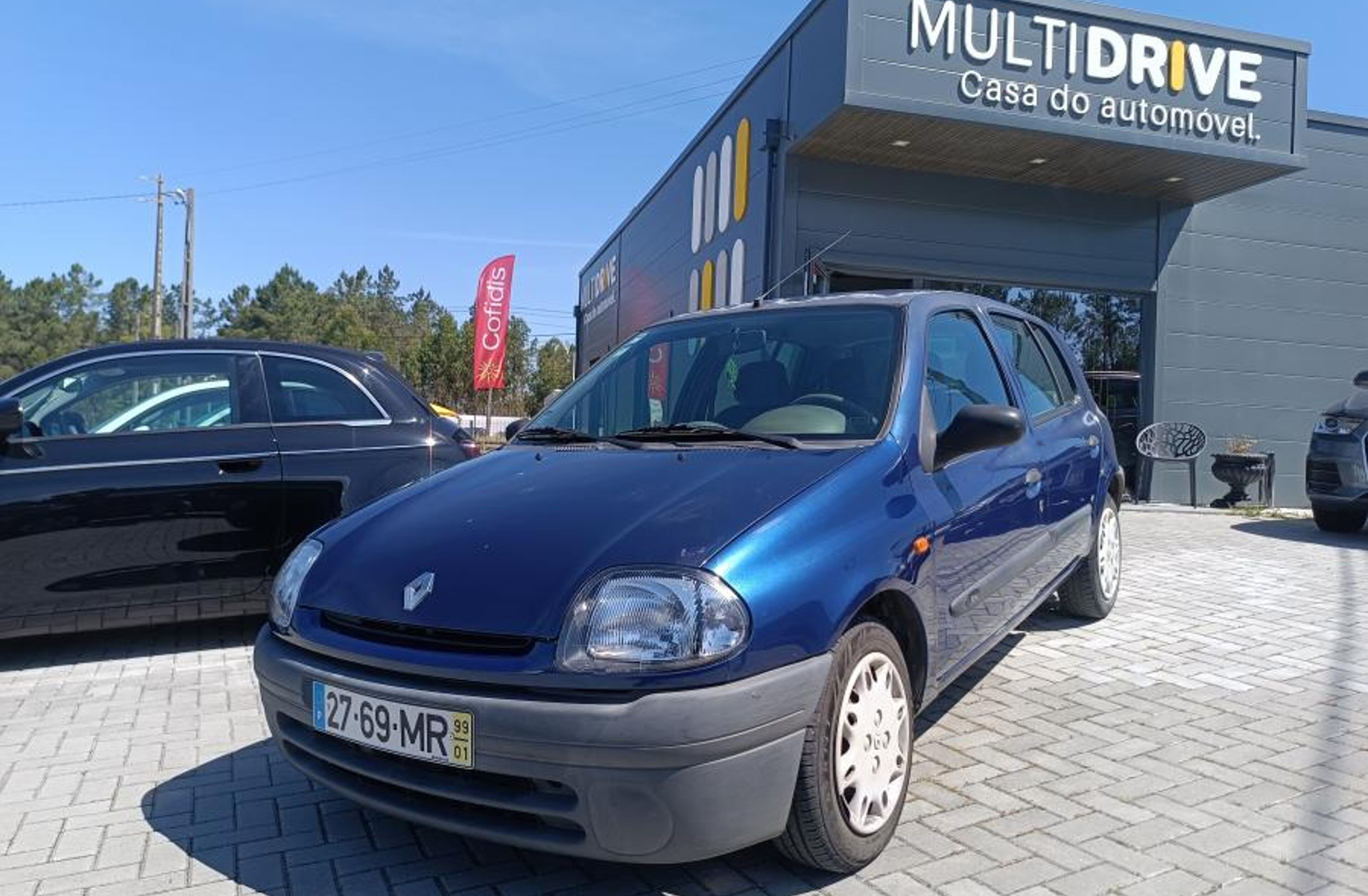 RENAULT Clio 1.2 RN