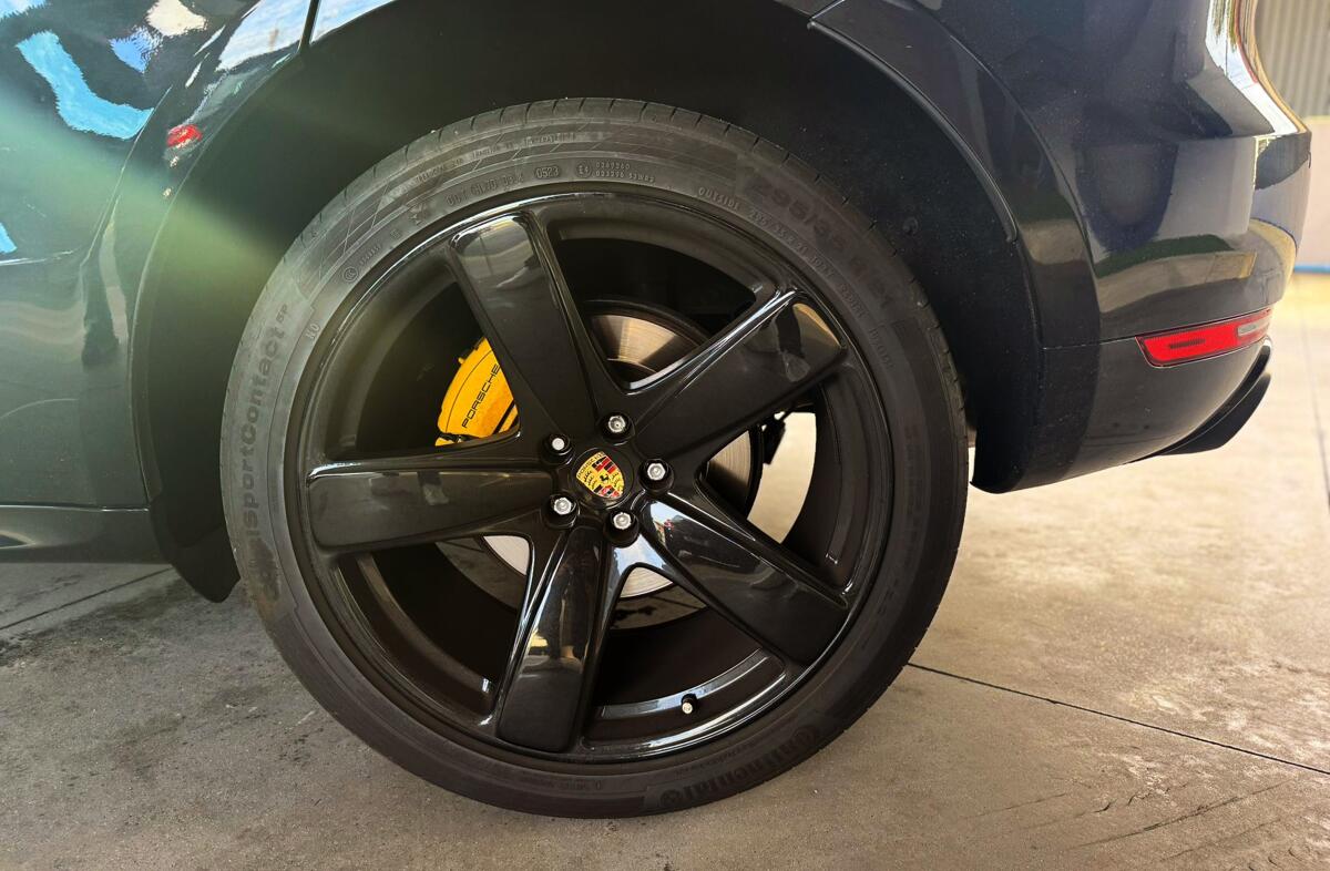 PORSCHE Macan S All Weather