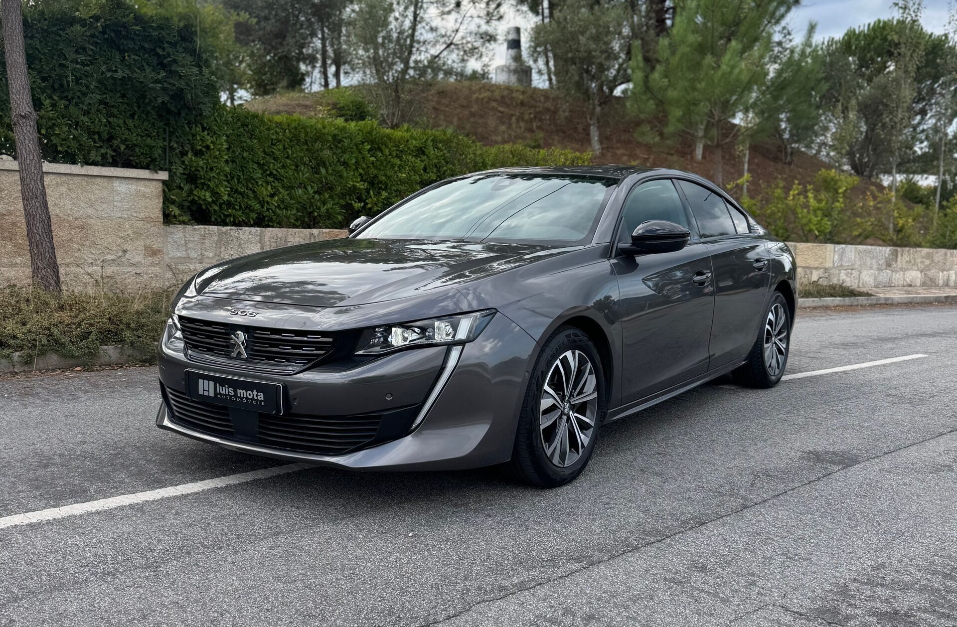 PEUGEOT 508 1.6 Hybrid Allure Pack e-EAT8