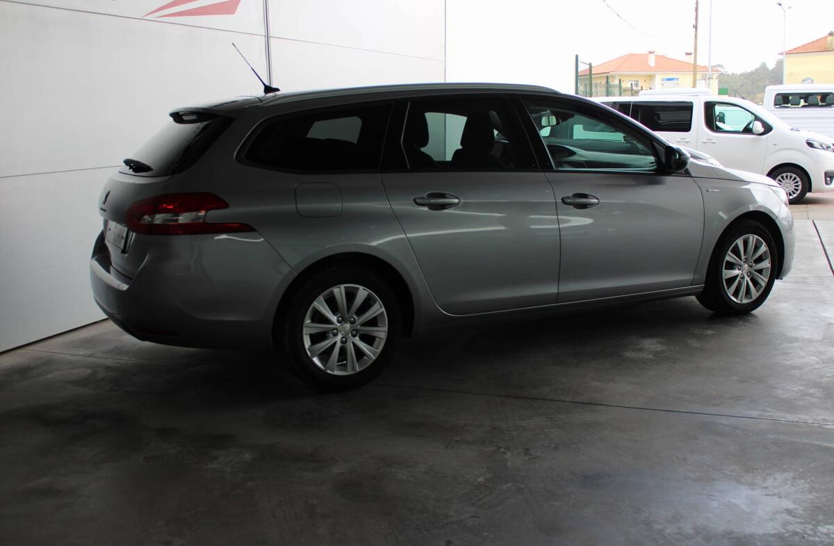 PEUGEOT 308 SW 1.5 BlueHDi Style