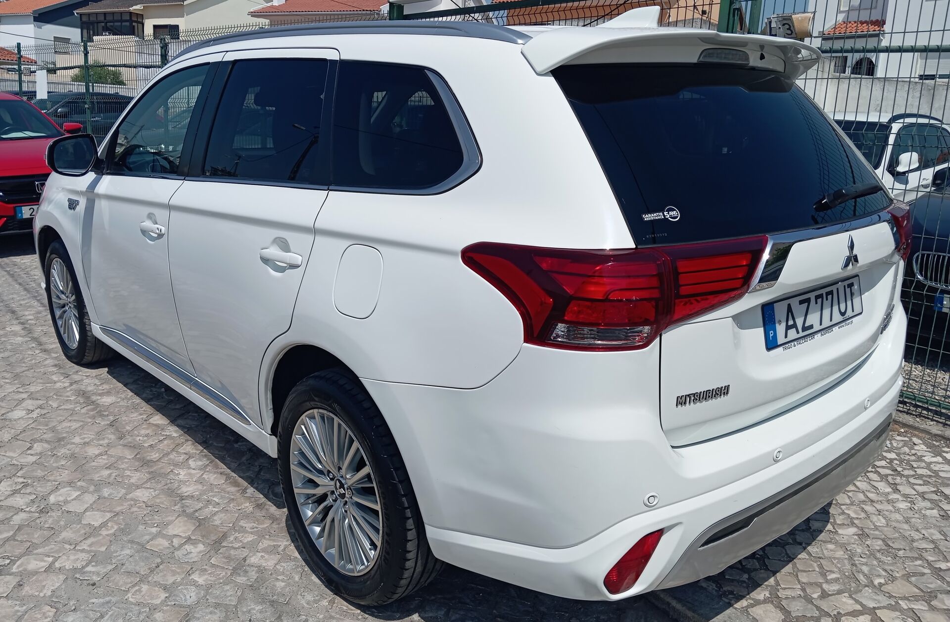 MITSUBISHI Outlander 2.4 PHEV Instyle