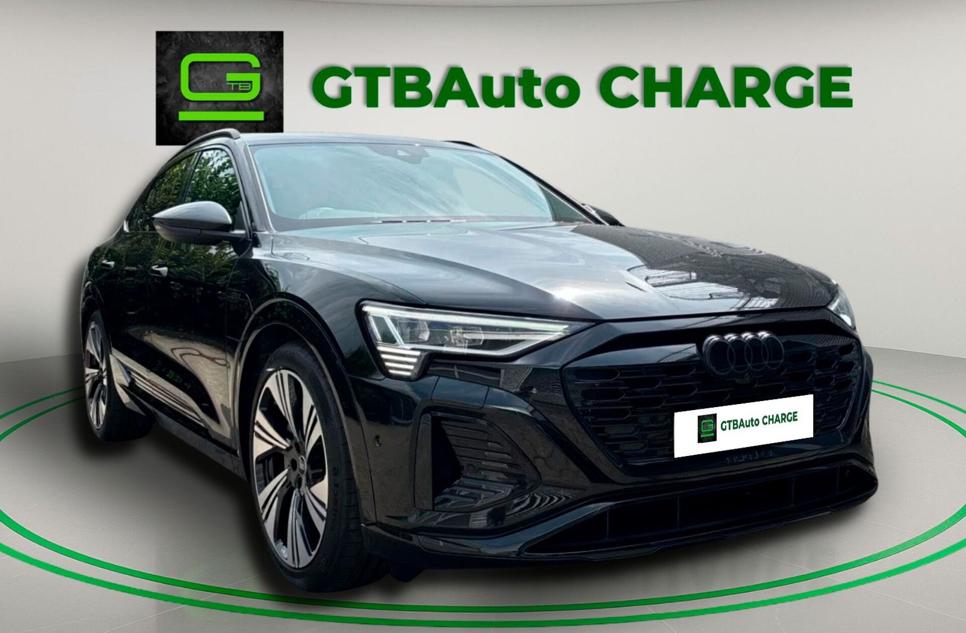 AUDI Q8 55 quattro S line