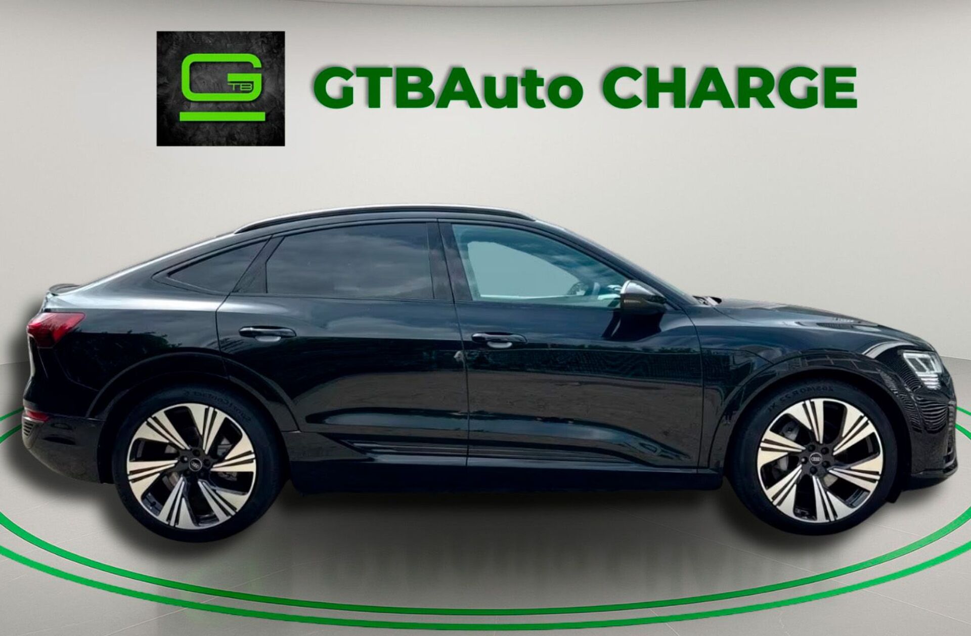 AUDI Q8 55 quattro S line