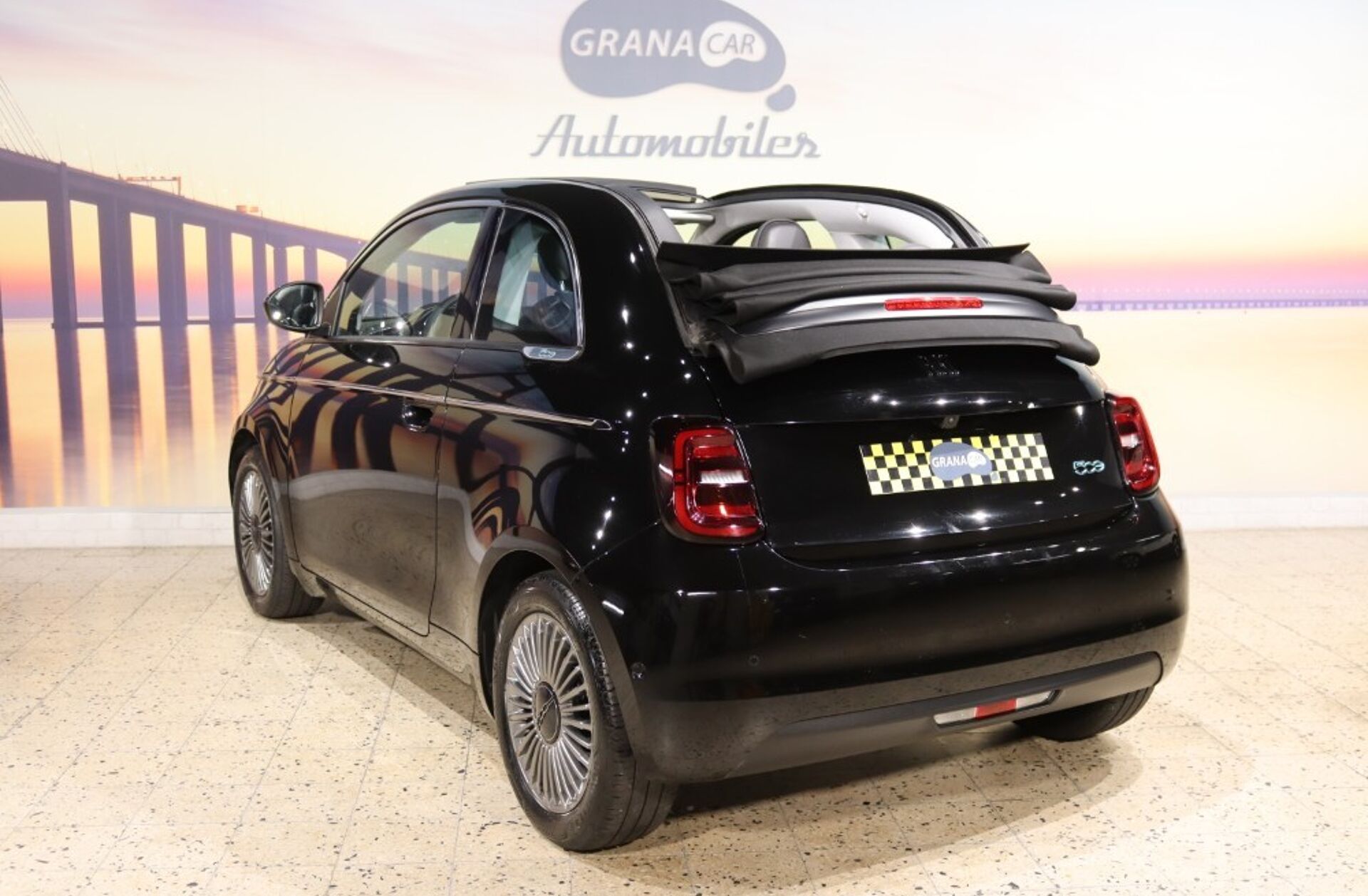 FIAT 500 C 42 kWh Novo 500