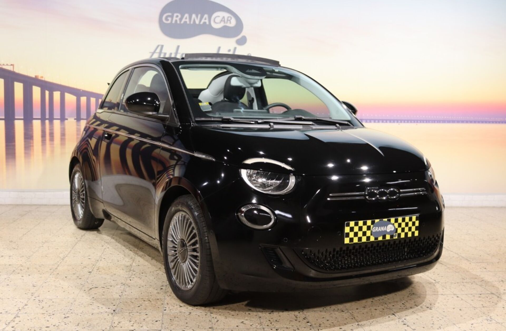 FIAT 500 C 42 kWh Novo 500