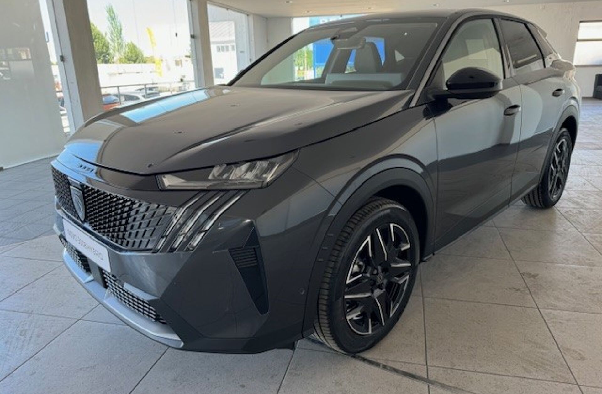 PEUGEOT 3008 1.2 Hybrid Allure e-DCS6