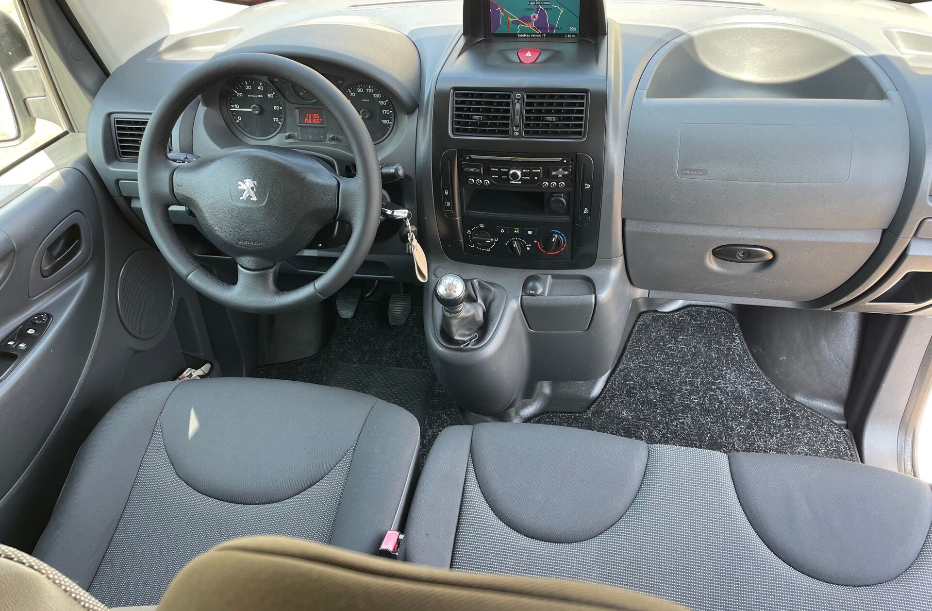 PEUGEOT Expert 2.0 HDi 229 L2H1 Pack CD Clim