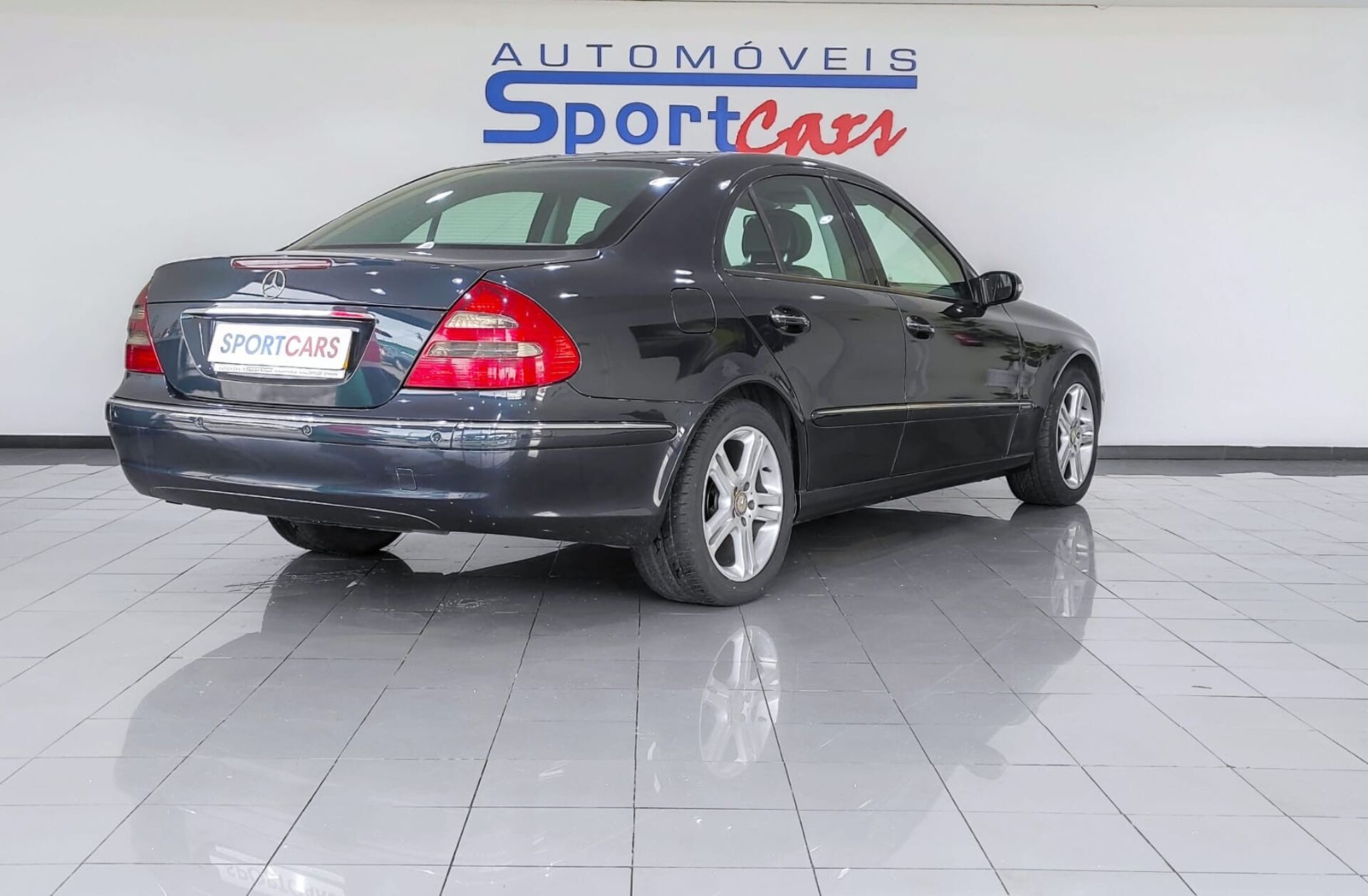 MERCEDES Classe E E 220 CDi Avantgarde Aut.