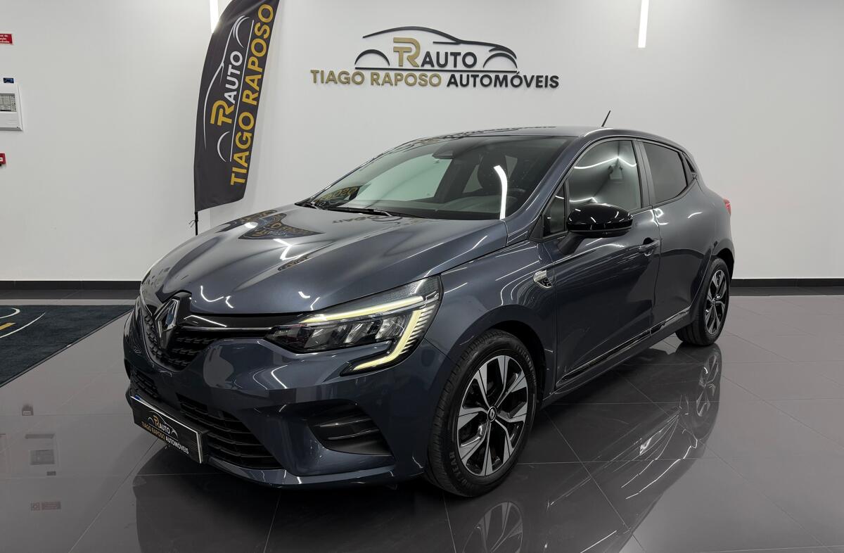RENAULT Clio 1.0 TCe Limited
