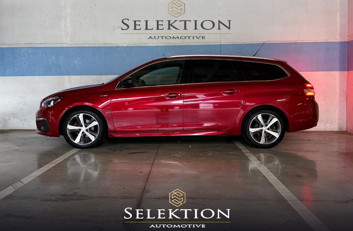 PEUGEOT 308 SW 1.2 PureTech GT Line