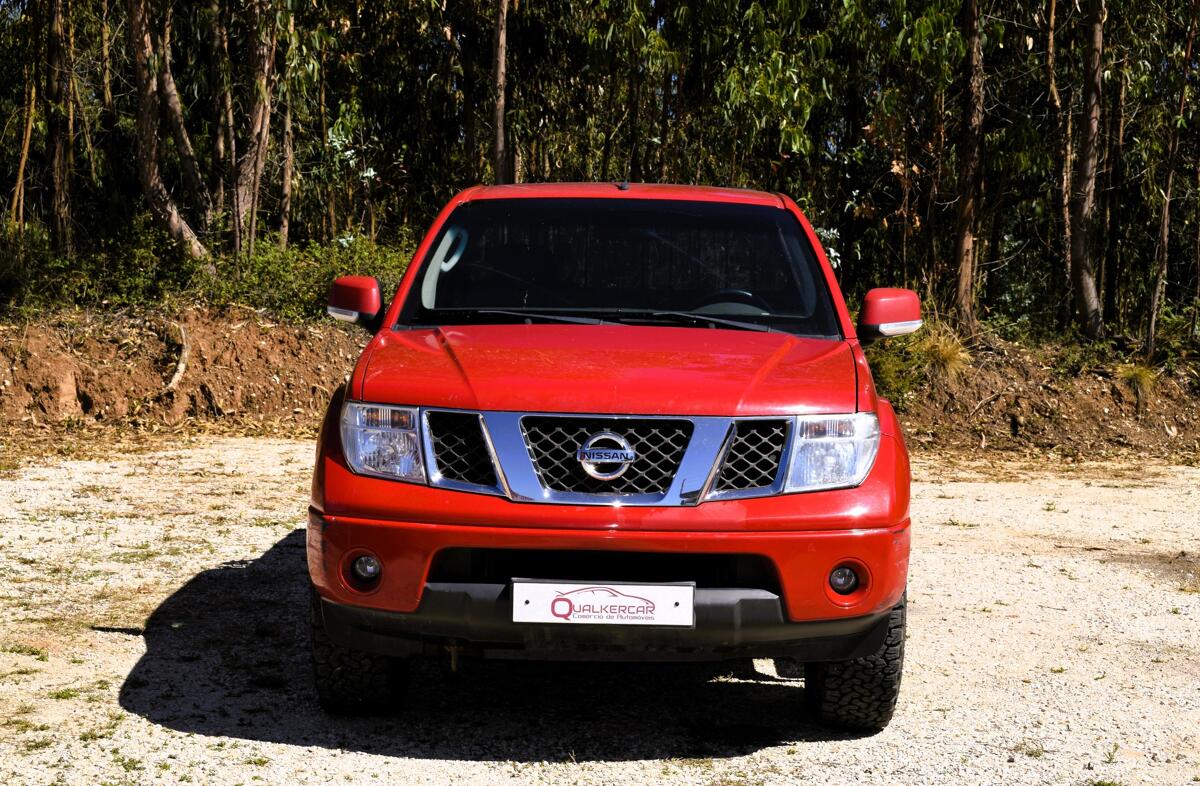 NISSAN Navara 2.5 dCi CD LE
