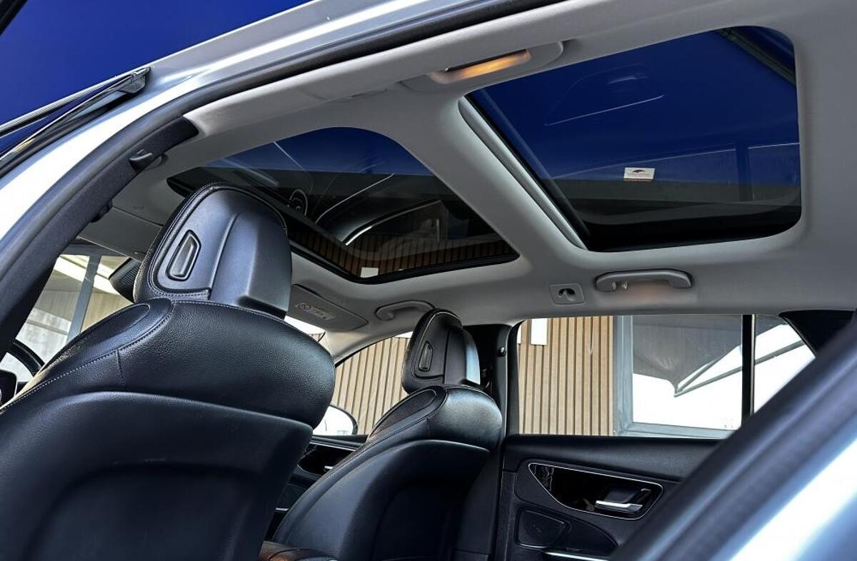 MERCEDES Classe C C 300 e Avantgarde