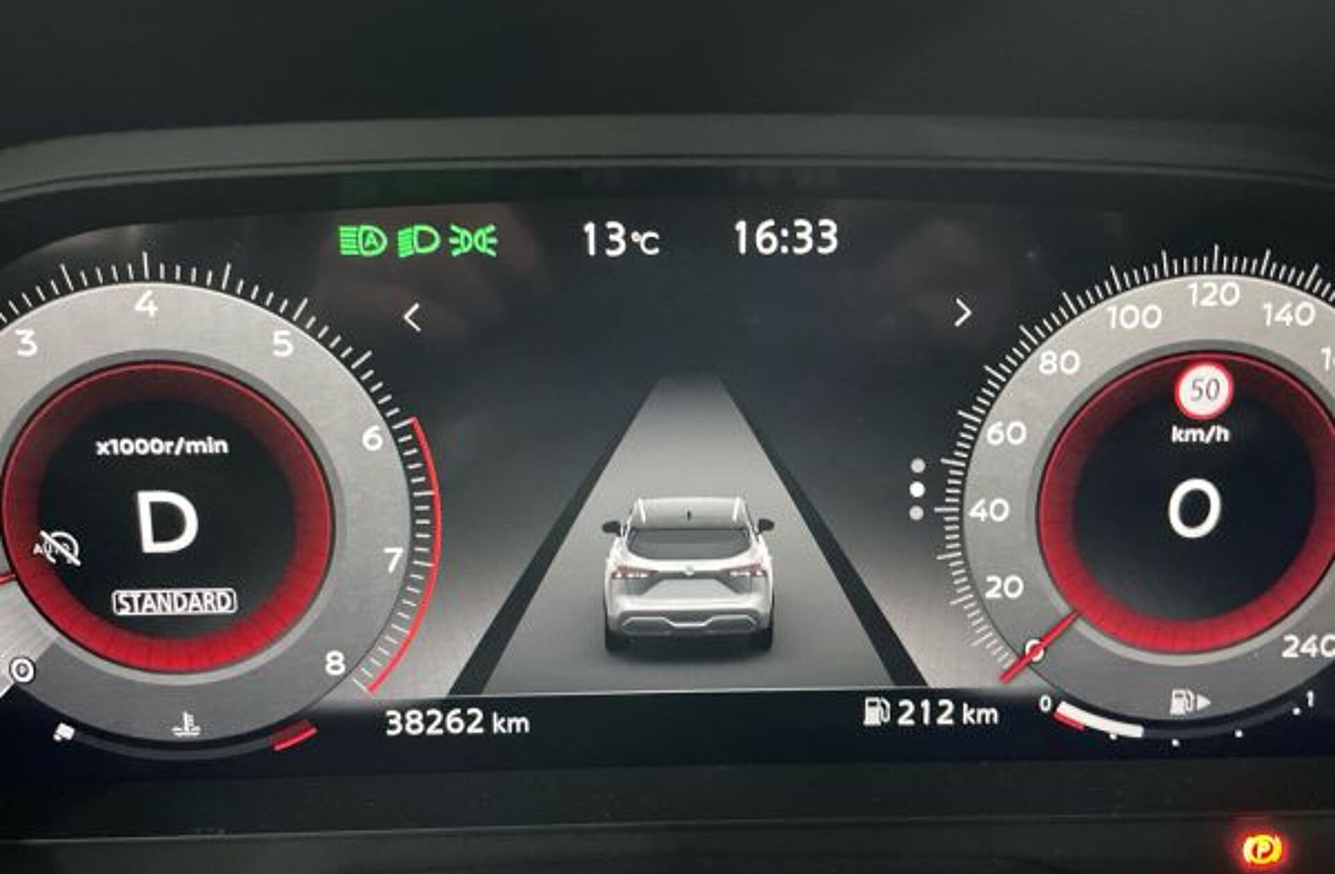 NISSAN Qashqai 1.3 DIG-T N-Connecta LED Xtronic