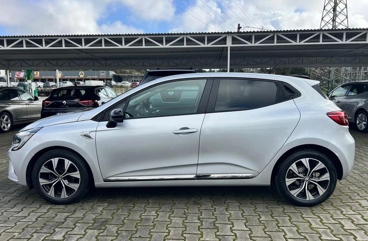 RENAULT Clio 1.0 TCe Limited Bi-Fuel