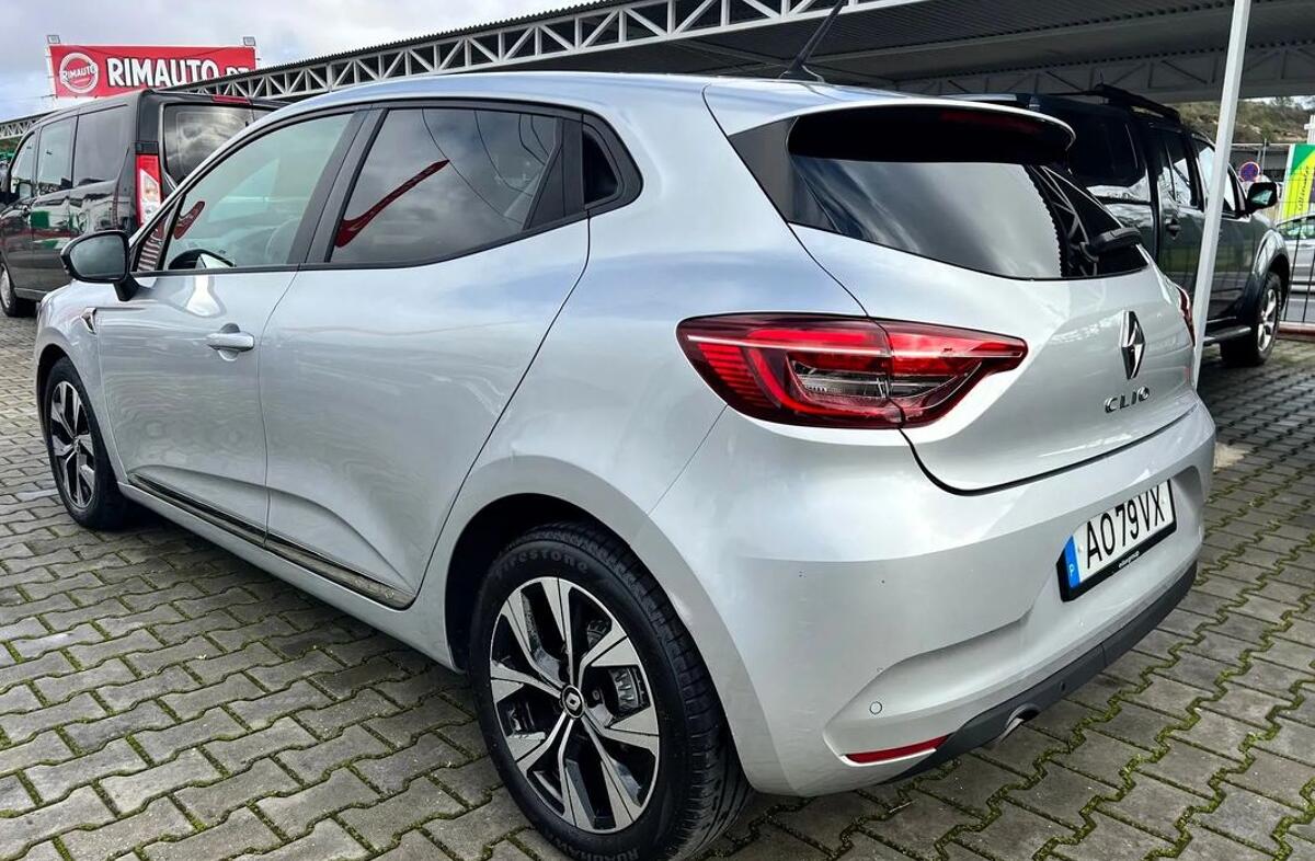 RENAULT Clio 1.0 TCe Limited Bi-Fuel