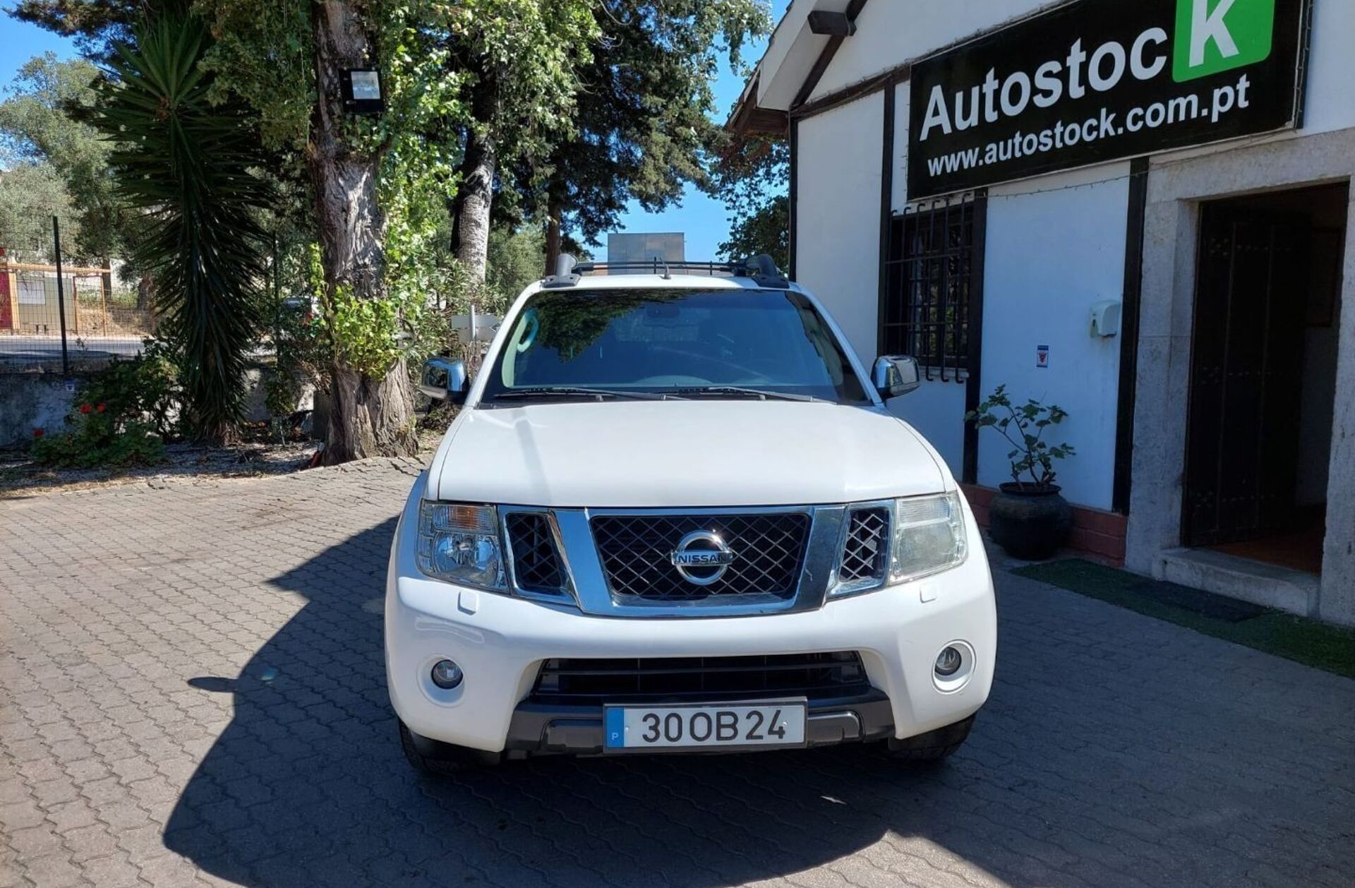 NISSAN Navara 2.5 dCi CD SE 4WD