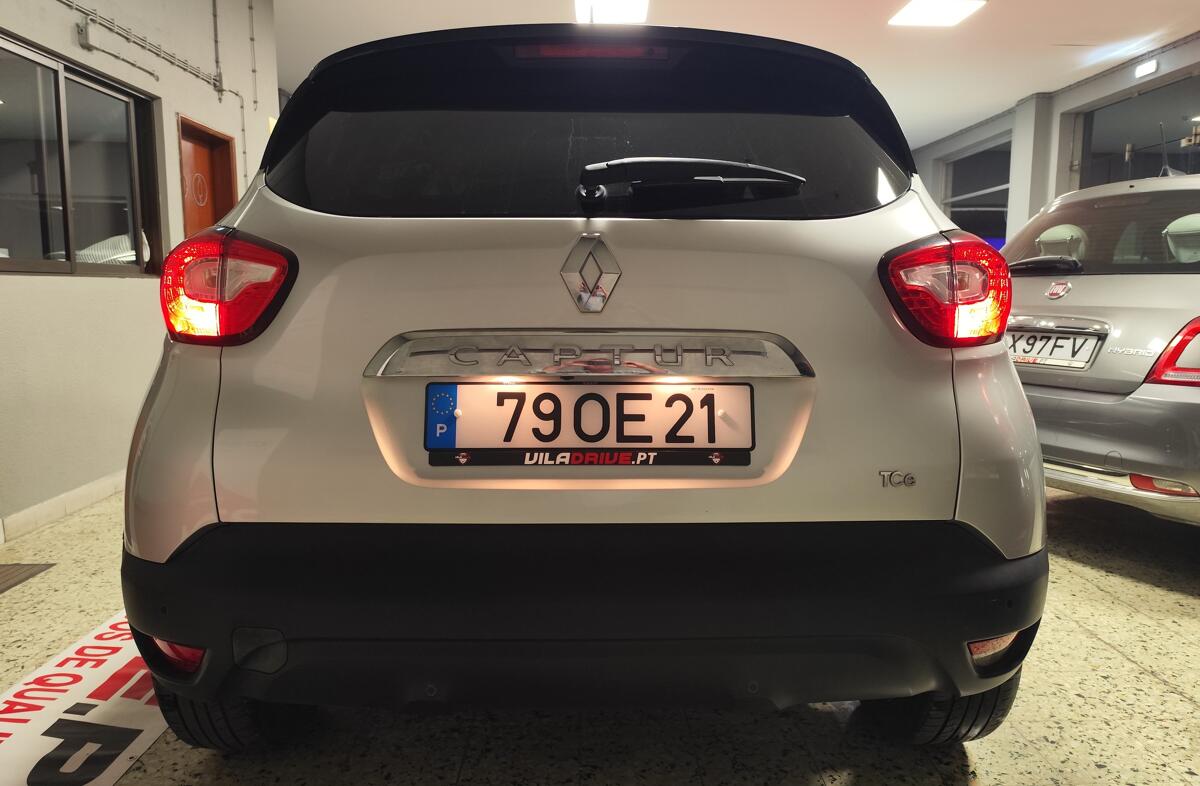 RENAULT Captur 0.9 TCE Exclusive