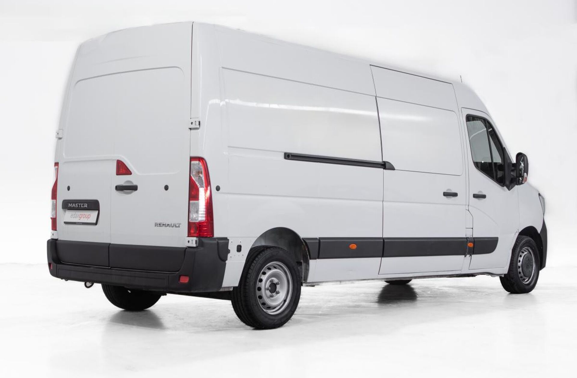 RENAULT Master 2.3 dCi L3H2 3.5T