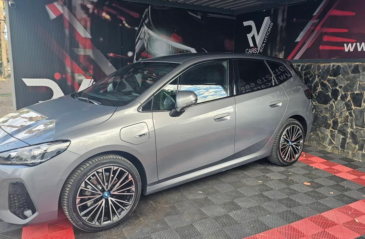 BMW Serie-2 225 e xDrive Pack Desportivo M