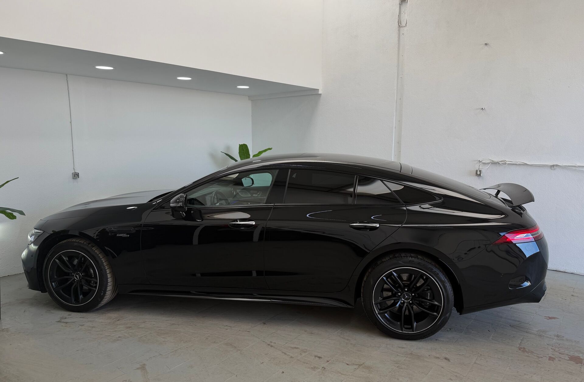 MERCEDES AMG GT 53 4Matic+