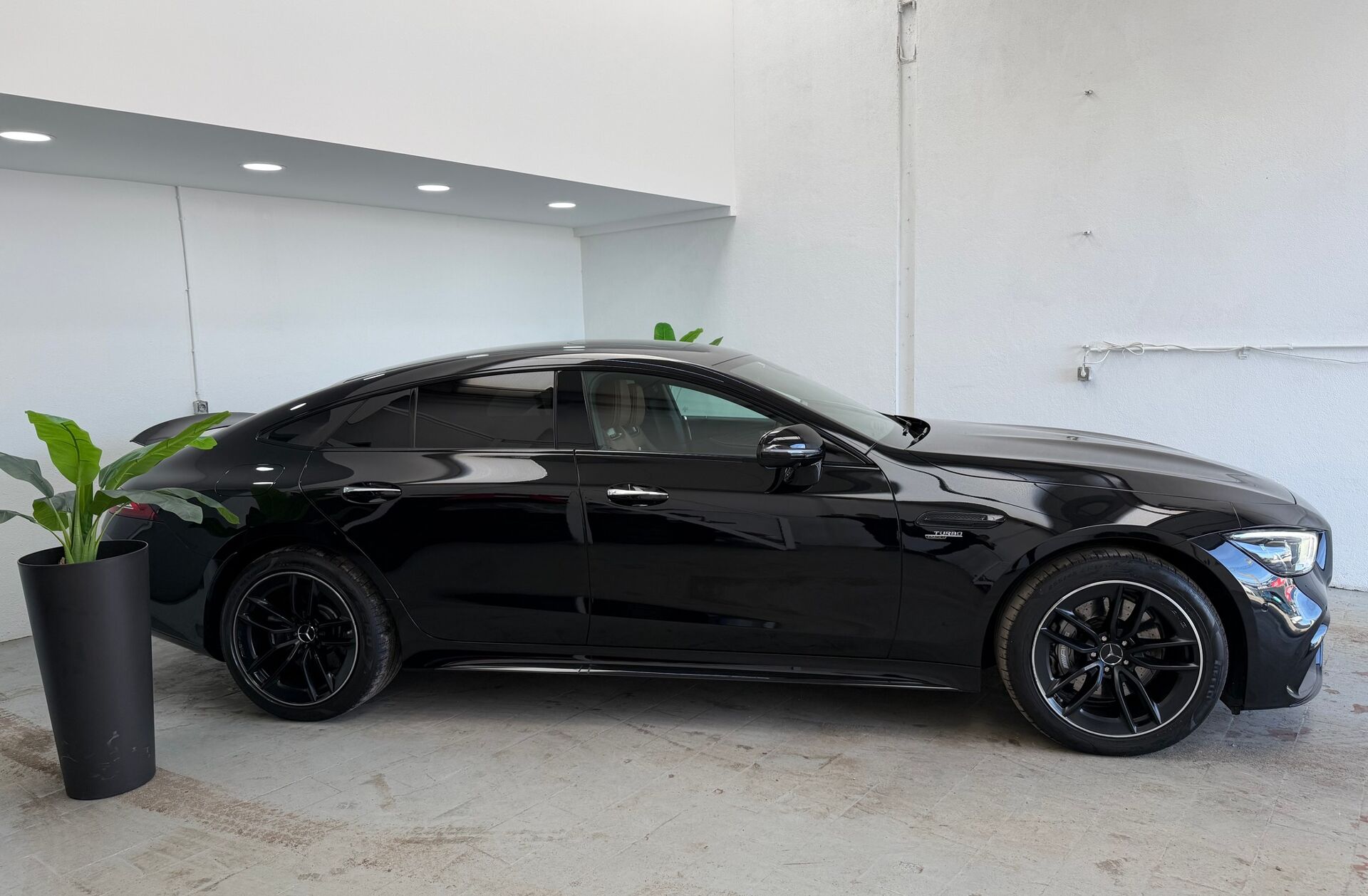 MERCEDES AMG GT 53 4Matic+