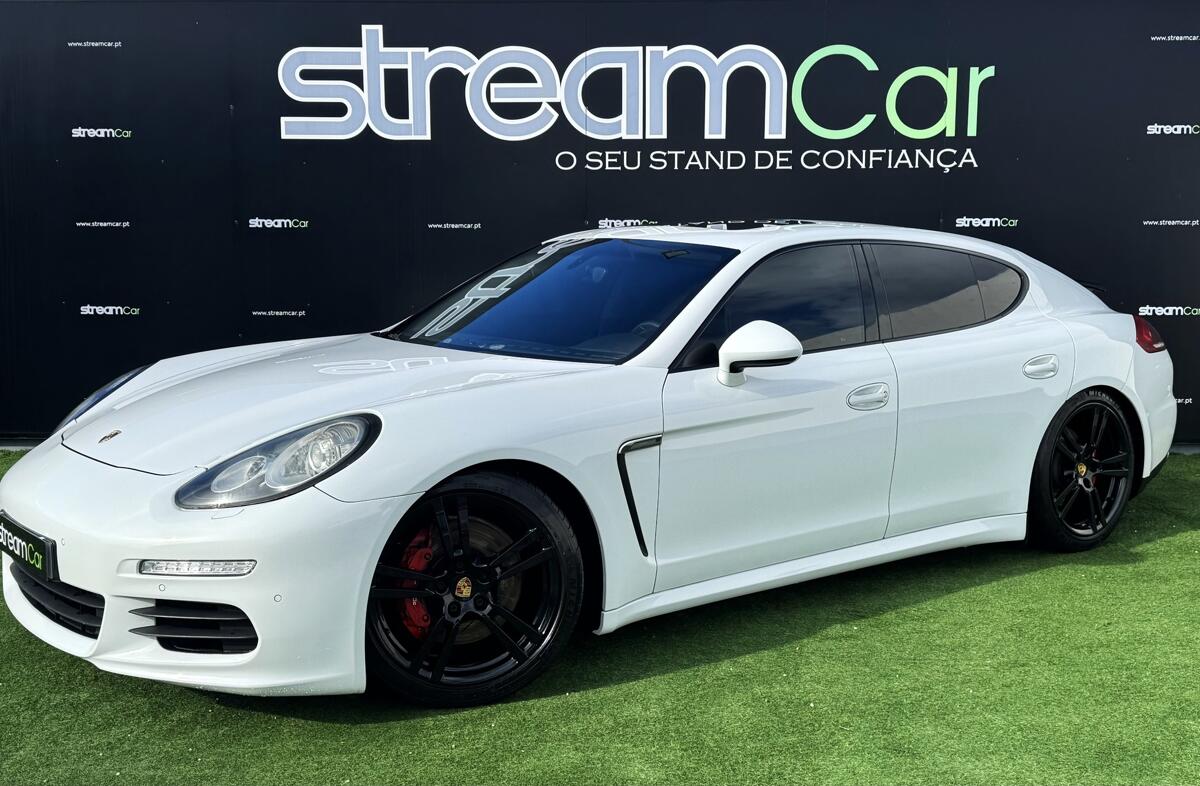 PORSCHE Panamera Panamera