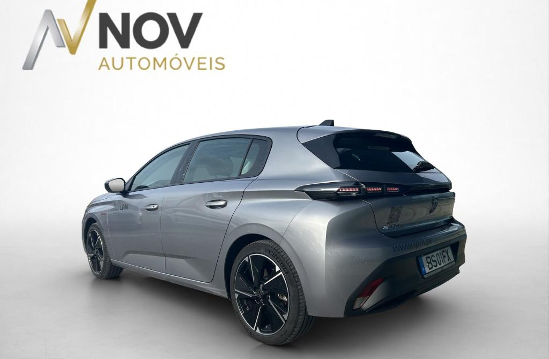 PEUGEOT 208 e- 51 kWh GT